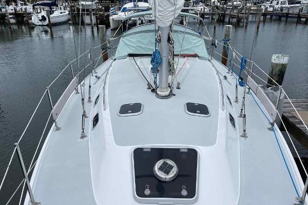 Amara 36ft Catalina Yacht For Sale