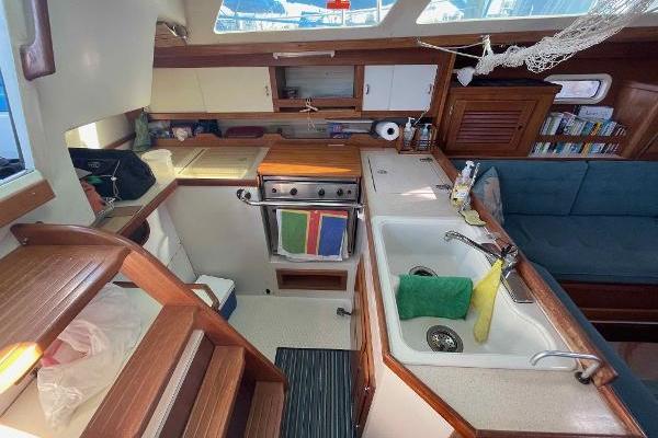 Amara 36ft Catalina Yacht For Sale