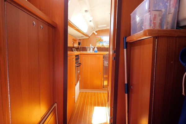 Down Time 44ft Catalina Yacht For Sale