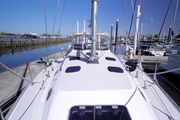 Down Time 44ft Catalina Yacht For Sale