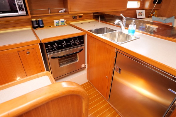 Down Time 44ft Catalina Yacht For Sale
