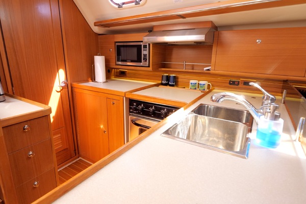 Down Time 44ft Catalina Yacht For Sale