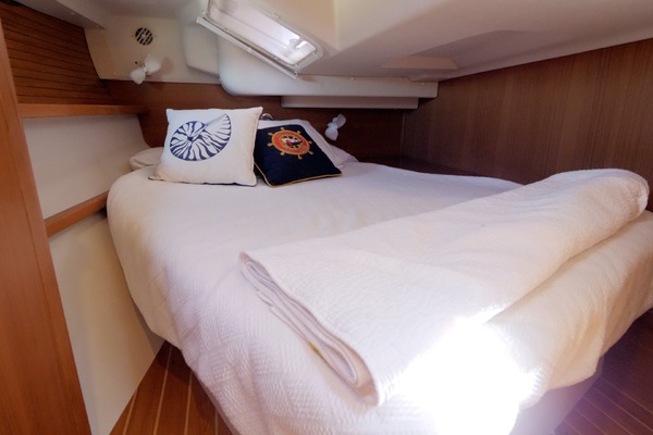 Down Time 44ft Catalina Yacht For Sale