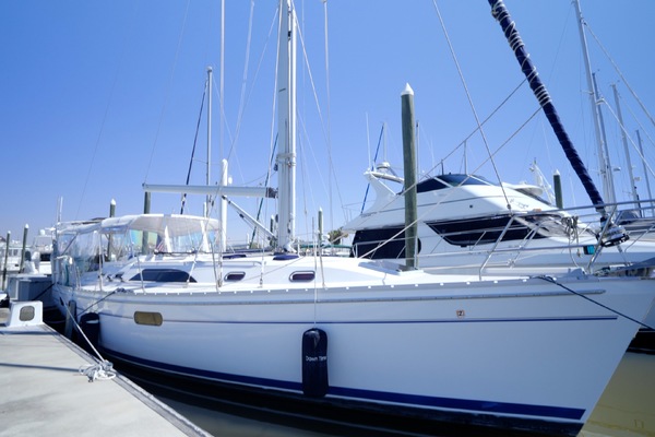 Down Time 44ft Catalina Yacht For Sale