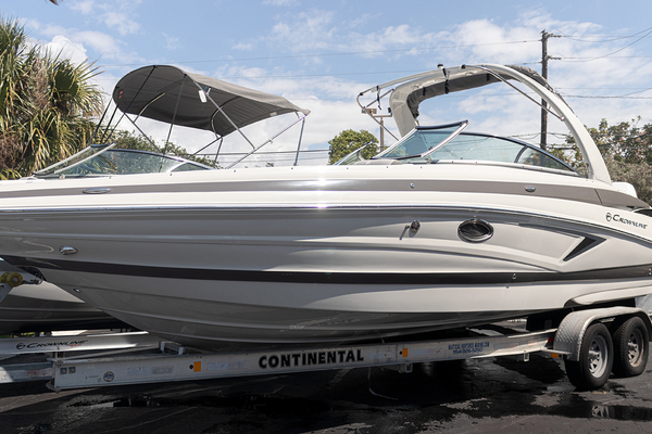 29-ft-Crownline-2022-290 XSS-Fort Lauderdale Florida United States yacht for sale