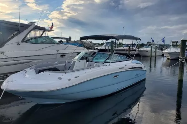 24-ft-Hurricane-2020-2400- Sea Bright New Jersey United States  yacht for sale