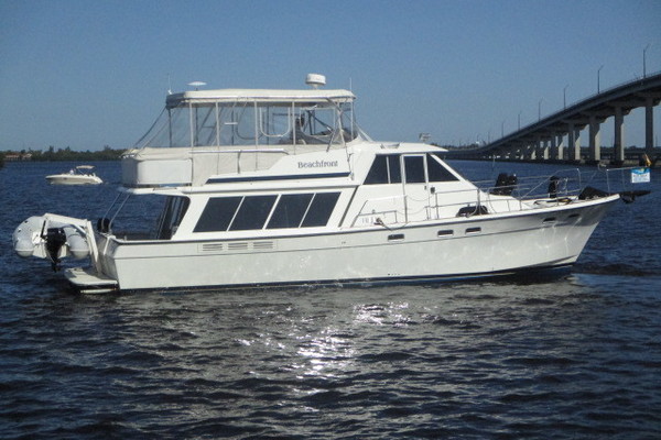 45-ft-Bayliner-1985-4550-Beachfront-Fort Myers Florida United States yacht for sale