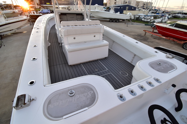 2014 Sea Hunter 40 Center Console Keri Ann