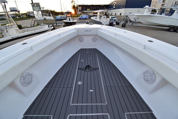 2014 Sea Hunter 40 Center Console Keri Ann