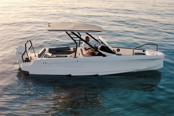 22-ft-Axopar-2022-22 T Top-Tampa Florida United States yacht for sale