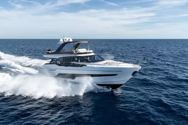 Photo of the 2022 Fairline Squadron 68