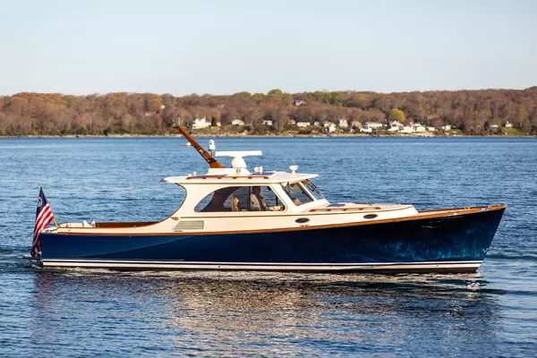 40-ft-Hinckley-2004-Talaria 40-THE DREAM Portsmouth Rhode Island United States  yacht for sale