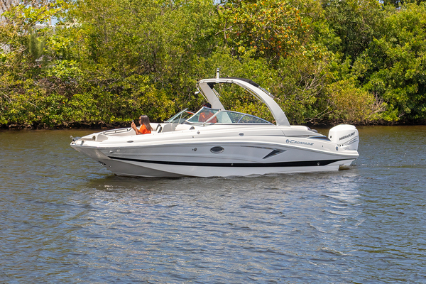 28-ft-Crownline-2022-E 285 XS-Fort Lauderdale Florida United States yacht for sale
