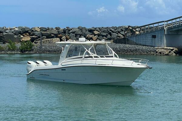 2008 Hydra-Sports 35