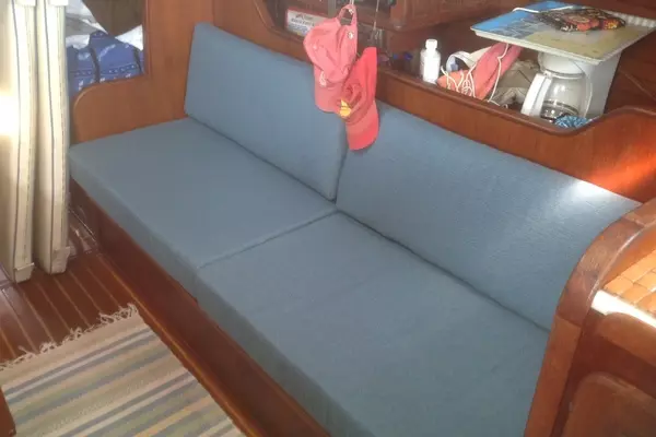 Photo of the 1983 Morgan 383 "Alandor"