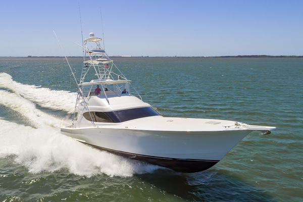 60-ft-Hatteras-2010-60 Convertible-Bad Habit-Morehead City North Carolina United States yacht for sale