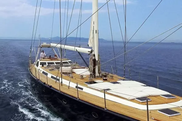 Photo of the 1988 Brooke Yachts  "Wind of Change"