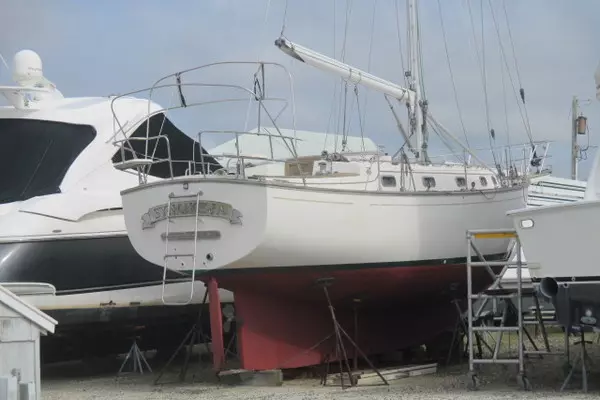 Synanceja 38ft Island Packet Yacht For Sale