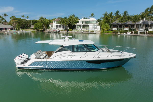 43 ft Tiara Yachts 2021 LE Naples Florida United States $1050000 43 ft Tiara Yachts 2021 LE Naples Florida United States $1050000
