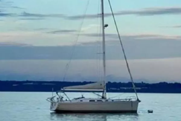 Photo of the 2006 Hanse 400e "Rumor"