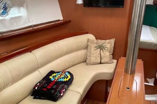 Photo of the 2008 Beneteau 343 "WINE DOWN"