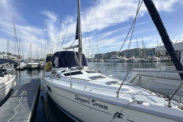 43-ft-Hunter-2000-Passage 420-Skippers Dream-Marina Del Rey California United States yacht for sale
