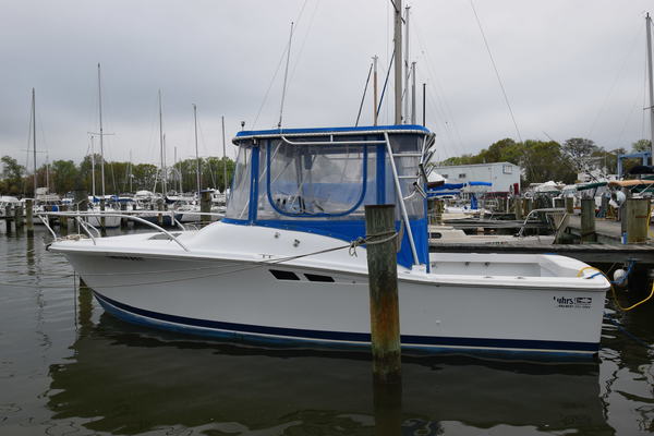 25 ft Luhrs 1996 250 Edgewater Maryland United States $24900 25 ft Luhrs 1996 250 Edgewater Maryland United States $24900