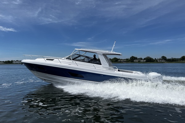 43 ft Intrepid 2022 438 Evolution Sea Bright New Jersey United States 43 ft Intrepid 2022 438 Evolution Sea Bright New Jersey United States