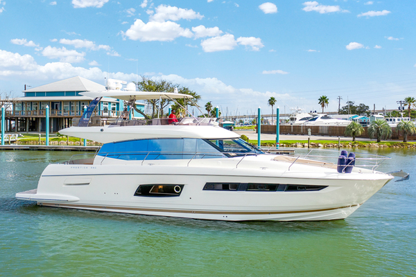 55 ft Prestige 2015 550 Fly Elysian Seabrook Texas United States $1142000 55 ft Prestige 2015 550 Fly Elysian Seabrook Texas United States $1142000