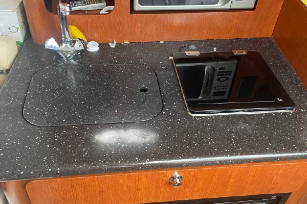 32ft Pro Line Yacht For Sale