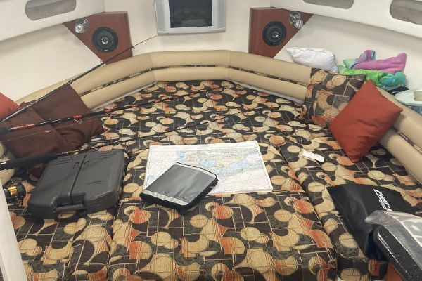 32ft Pro Line Yacht For Sale