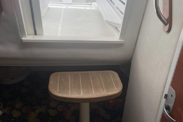 32ft Pro Line Yacht For Sale