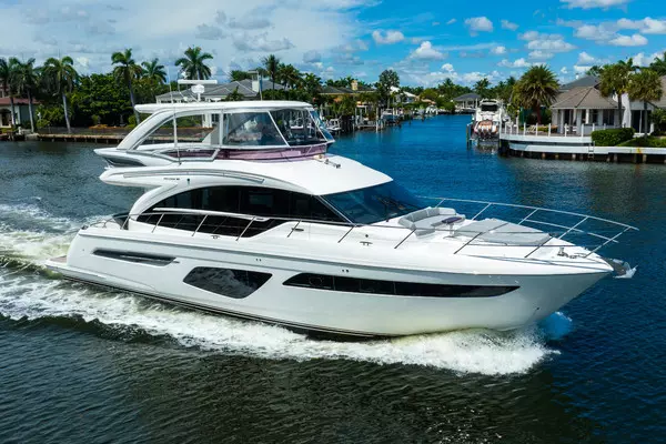 2018 Princess 62