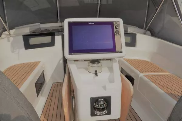 Hanse 388 Yacht For Sale