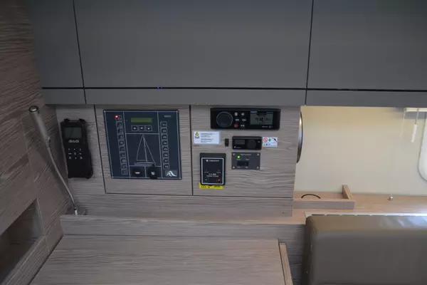 Hanse 388 Yacht For Sale