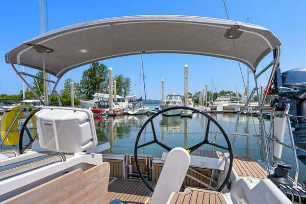 Hanse 388 Yacht For Sale