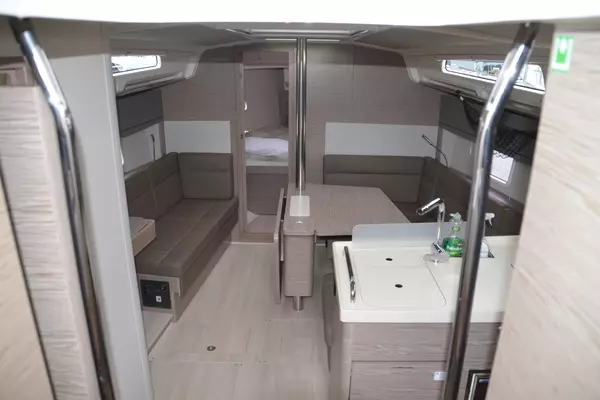 Hanse 388 Yacht For Sale