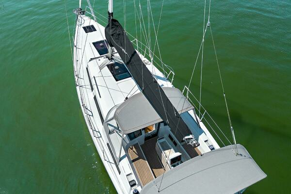 Hanse 388 Yacht For Sale