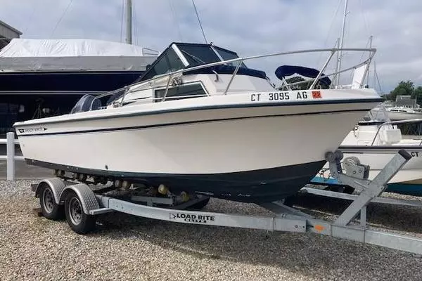 20ft Grady White Yacht For Sale