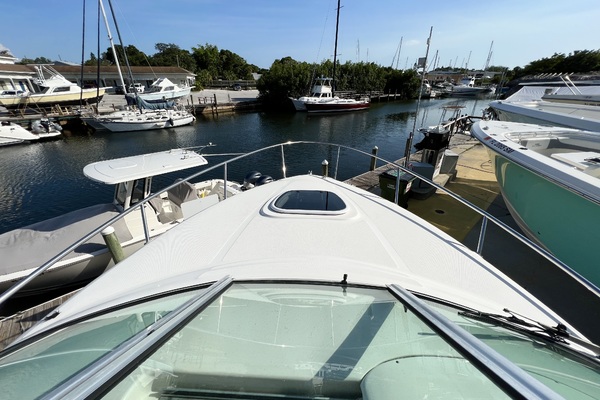 24ft Sea Ray Yacht For Sale