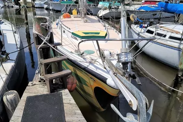 Photo of the 1975 Coronado 45 "sunshine too"