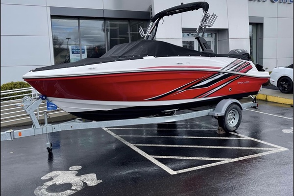 21-ft-Bayliner-2022-VR5 OB-Westbrook Connecticut United States yacht for sale