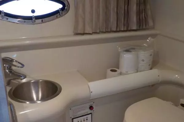 Photo of the 2006 Formula 330 SS "C's The Day"