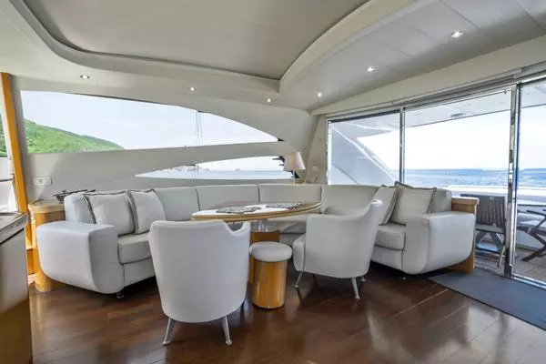 Photo of the 2005 Pershing 76 Motor Yacht "Denise"