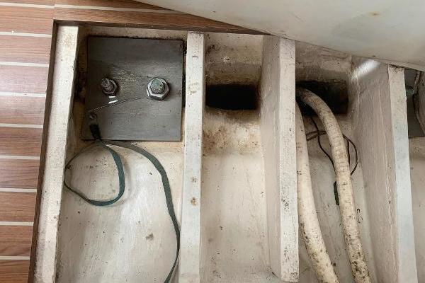 Pier Pressure 30ft J Boats Yacht For Sale