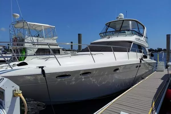 48ft Sea Ray Yacht For Sale