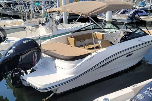 19-ft-Sea Ray-2020-SPX 190 OB- Rumson New Jersey United States  yacht for sale