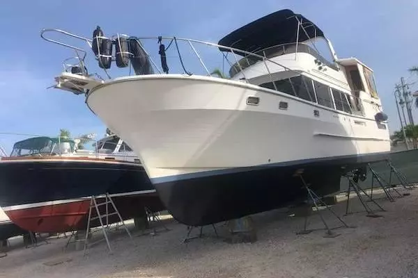 Photo of the 1989 Heritage East Sundeck Trawler