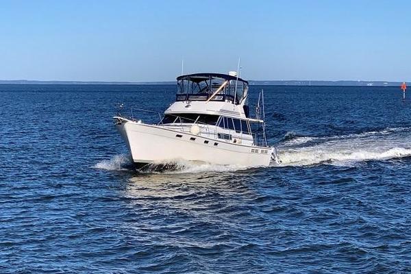 38-ft-Bayliner-1989-3888-Salty-Croton-On-Hudson New York United States yacht for sale