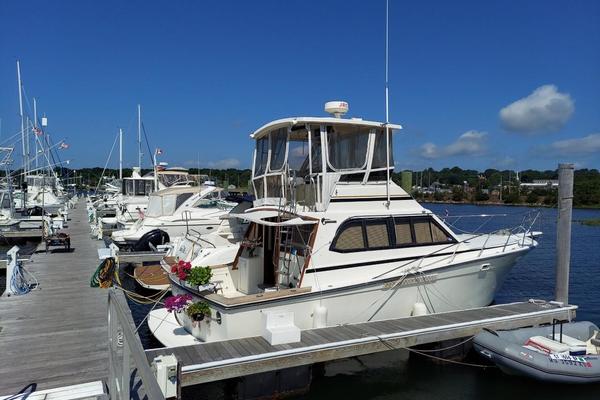 REEL PRIME 37ft Egg Harbor Yacht For Sale